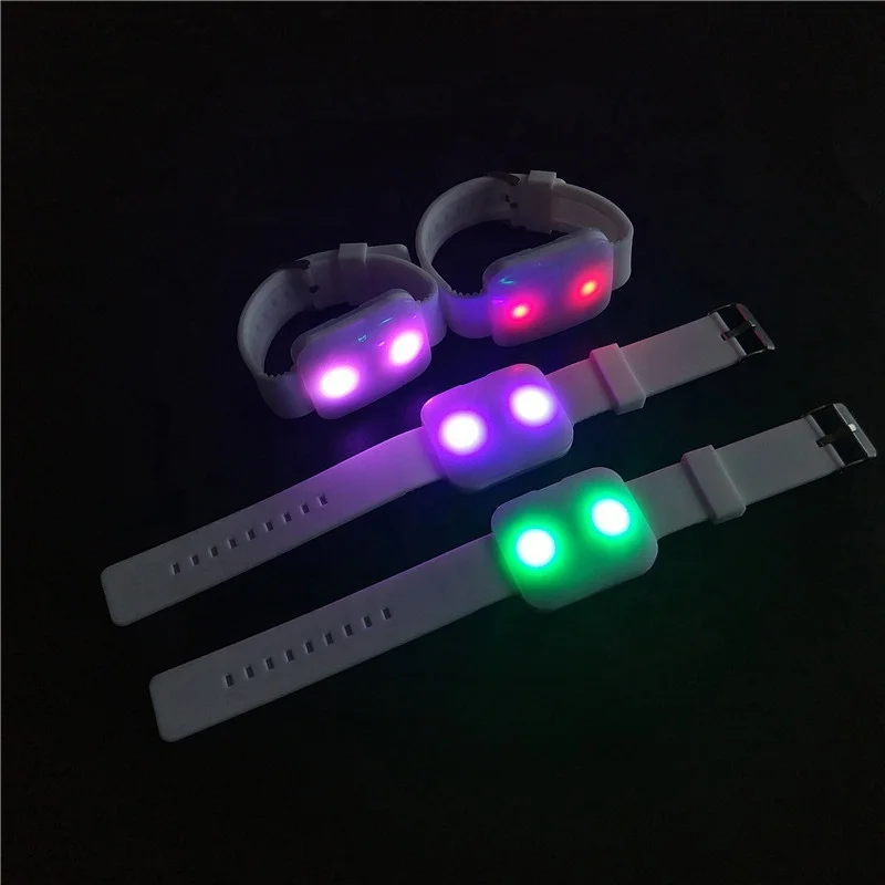 Night Party Supplies LED Glow Wristbands Blink Luminous Lighting Flashing Customized LED Glow Bracelets