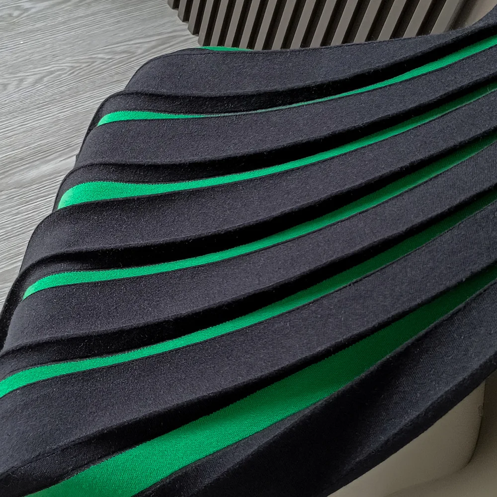 Autumn and winter knitted A-line skirt Womens Skirts Ladies Color blocking Mid length pleated skirt