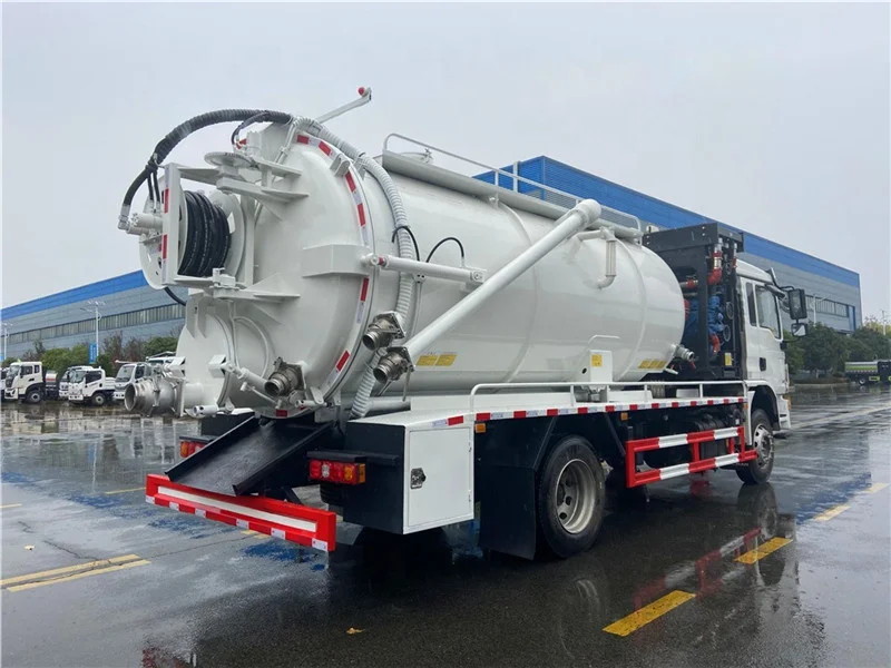High Power 10-15 cubic meters Cleaning vacuum suction truck for SHACMAN