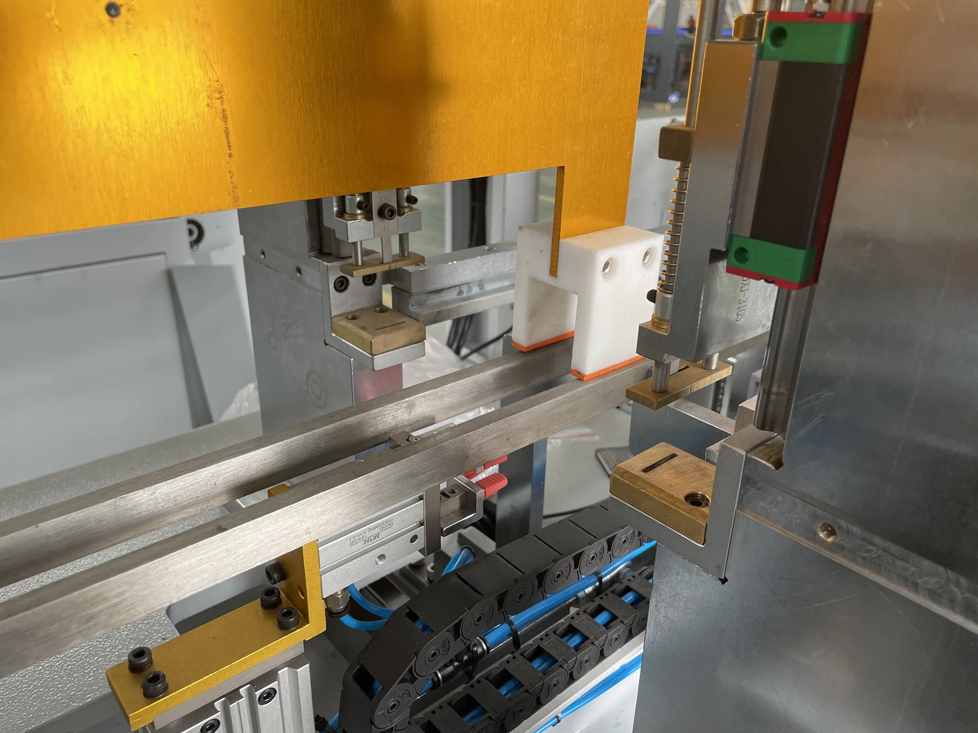 Notebook Rope Band Inserting Machine With High Quality Band Binding Machine