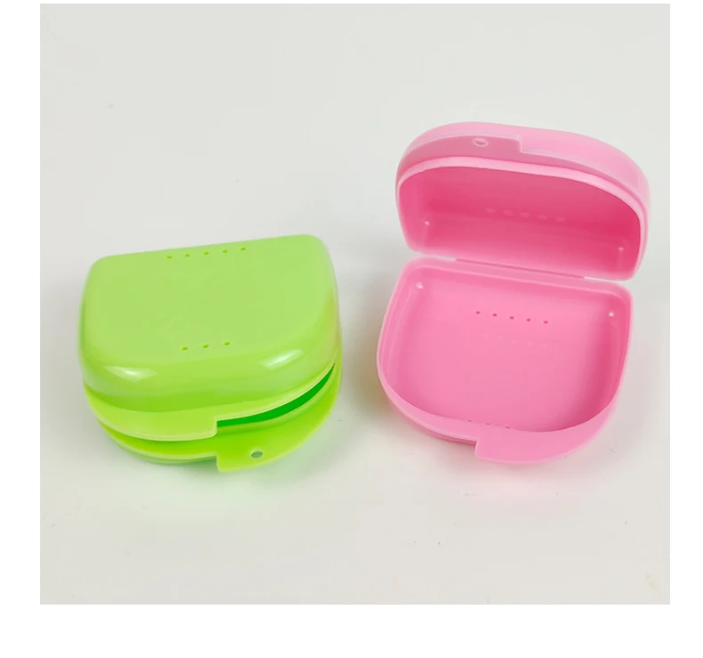 High Quality Dental Supplies White Blue Red Dental Retainer Case Plastic Orthodontic Dental Retainer