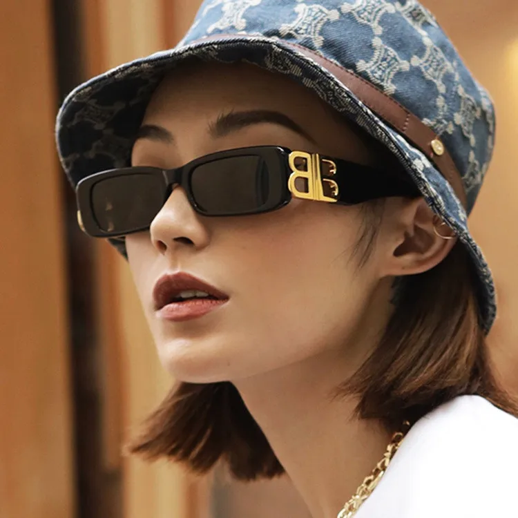 Aimgal 2022 new fashion simple style street shot sunglasses square small frame sunglasses lady