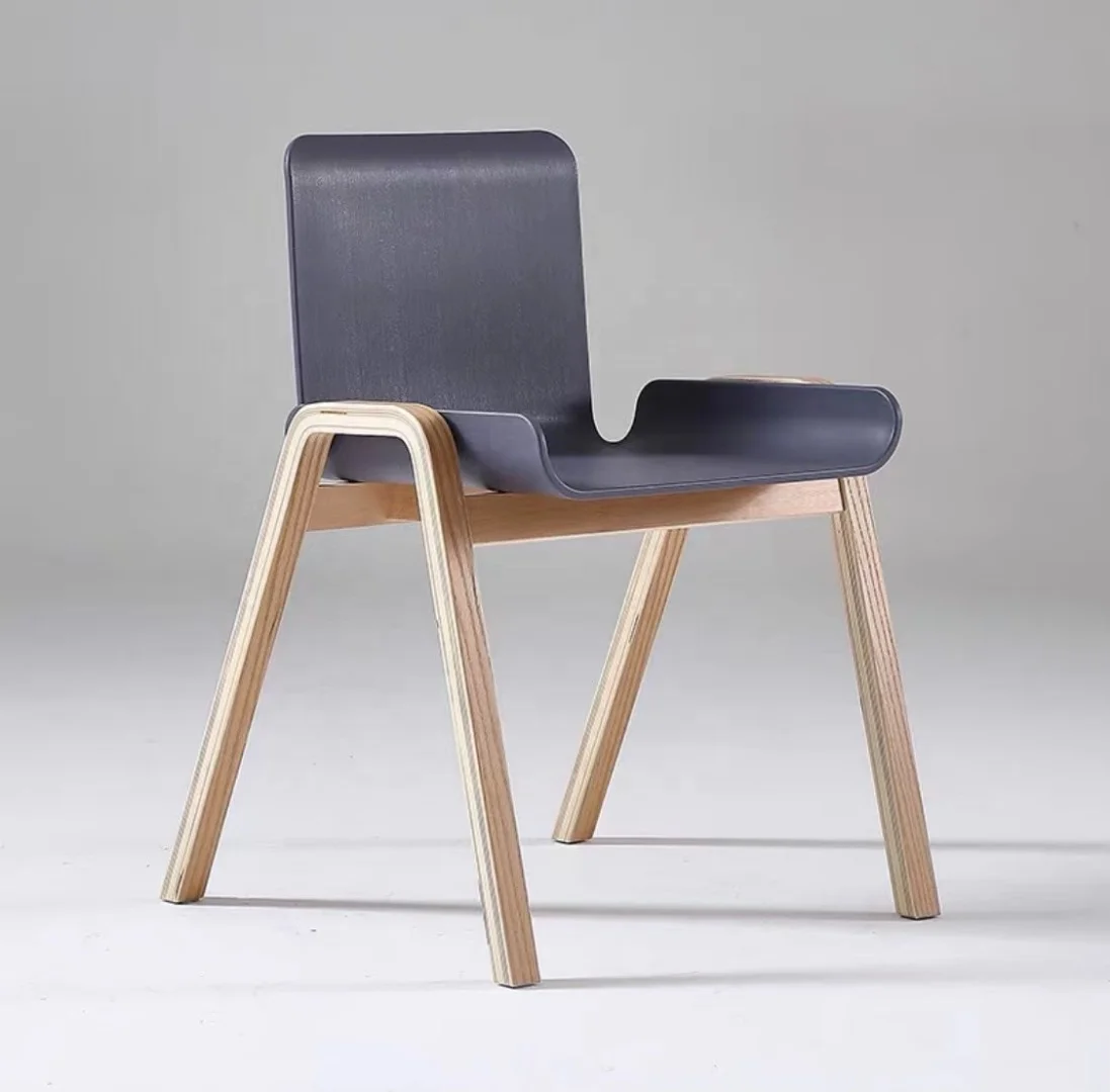 2021 new colorful stackable design plastic seat with beech leg coffee dining chair