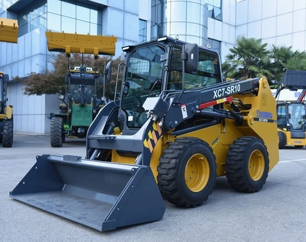Hot Sell Brand New 1ton Mini Skid Steer Loader Excellent Quality XC740K with Bucket Leveling Function