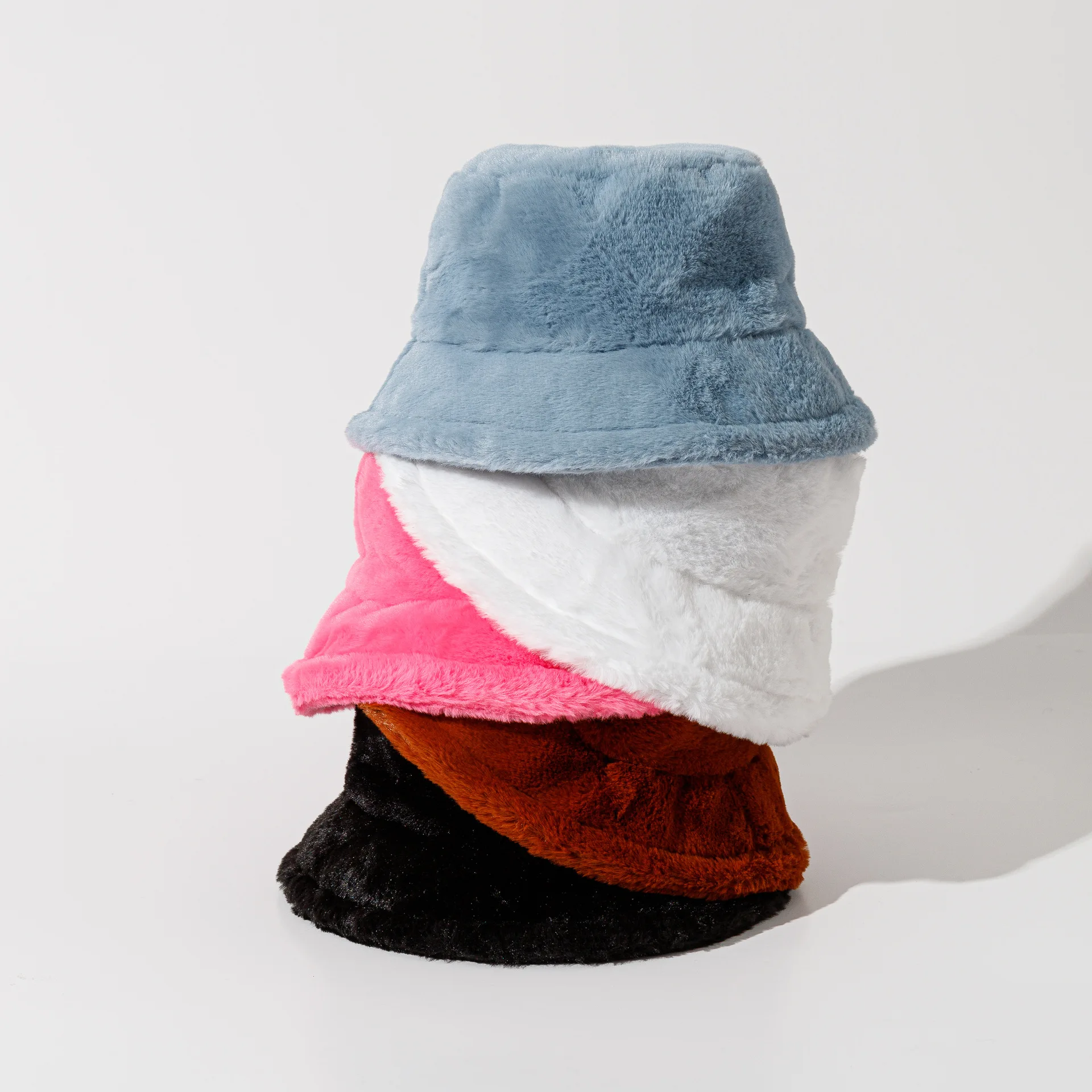 Autumn and Winter Women Warm Plush Fisherman Cap Wide Brim Furry Fuzzy Fluffy Faux Fur Bucket Hat