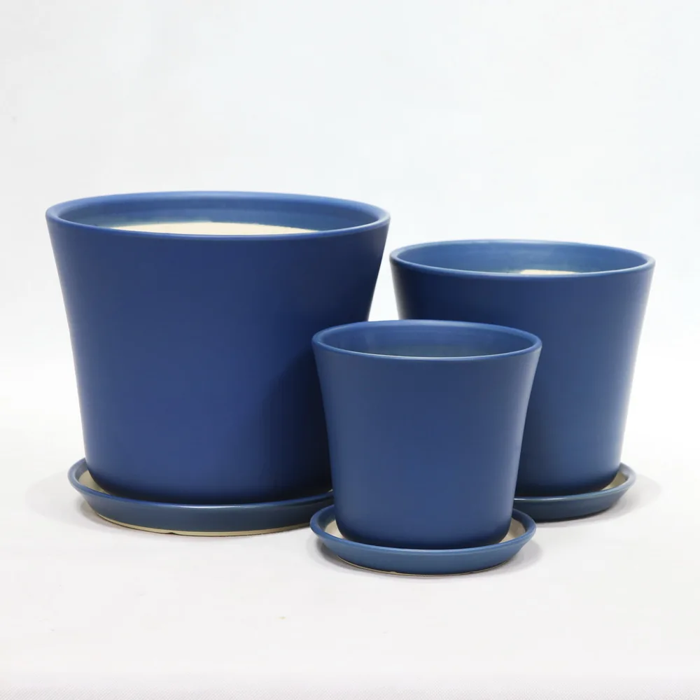 Antique Distressed White Metal Flower Wrought Iron Garden Planter Bicycle Tricycle Plant Pot Stand Holder