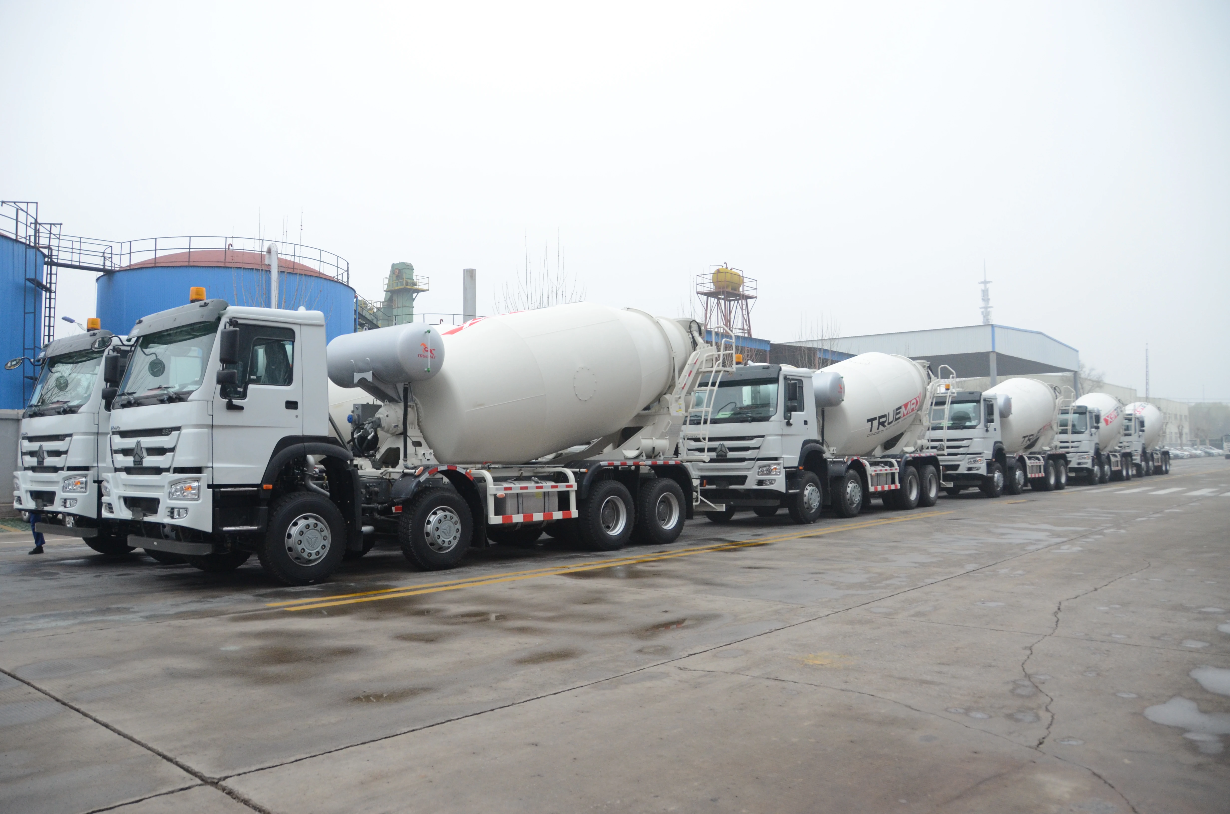 12 cubic concrete mixer truck/ concrete transit mixer