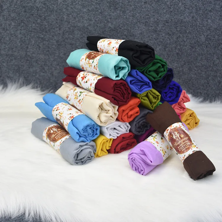 Wholesale 18 Colors Solid Color Cotton Scarf Big Size Wrinkle Muslim Head Hijab For Women