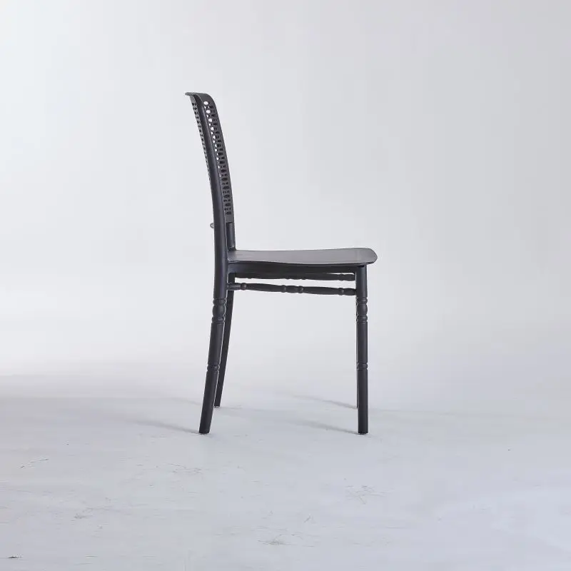 Wholesale Cheap High Quality Stackable Tiffany Chair Hotel Furniture Event PP Plastic Clear Wedding Tiffany Chiavari Chair