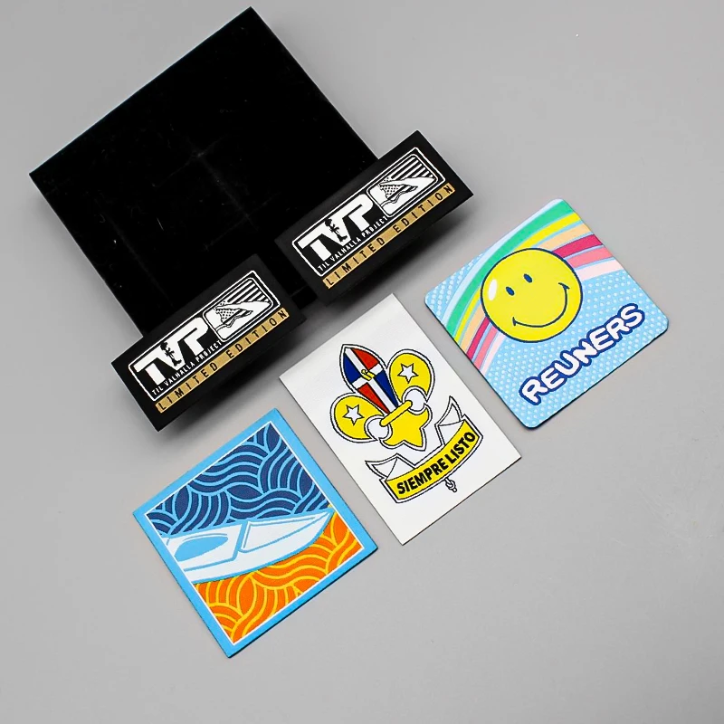 Factory Custom Clothing Label Tag Iron-On Backing with End Fold Washable Polyester for Garments Shoes Bags