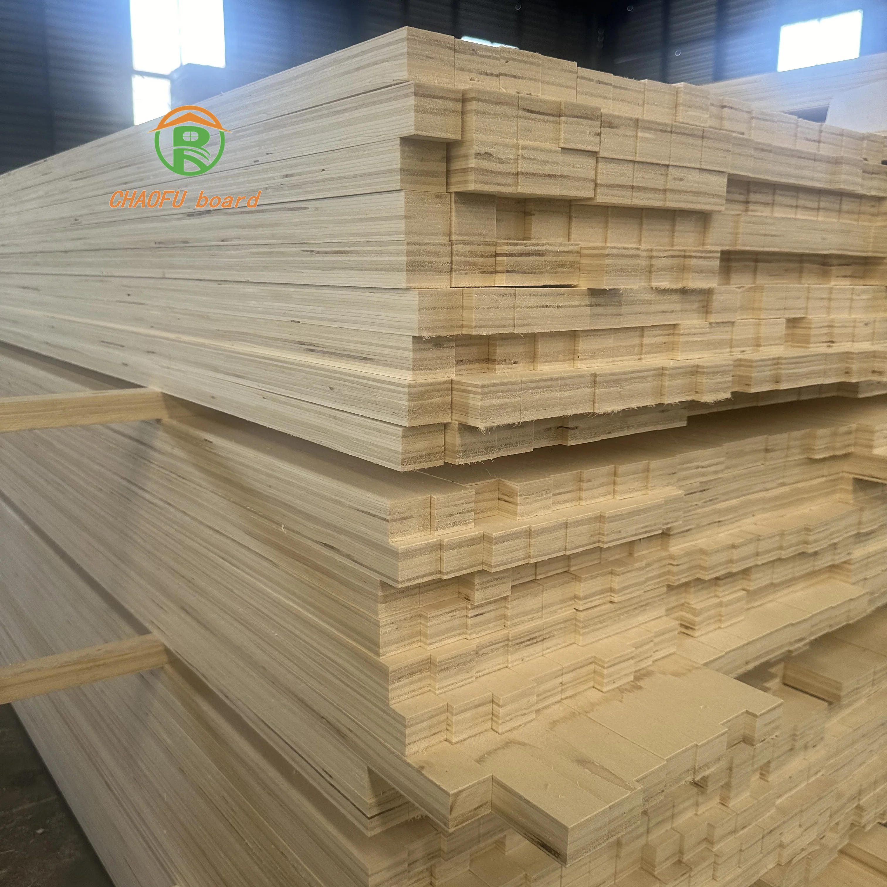 factory direct selling customizable  dimension F4S poplar wood pine wood LVL plywood  indoor door core material