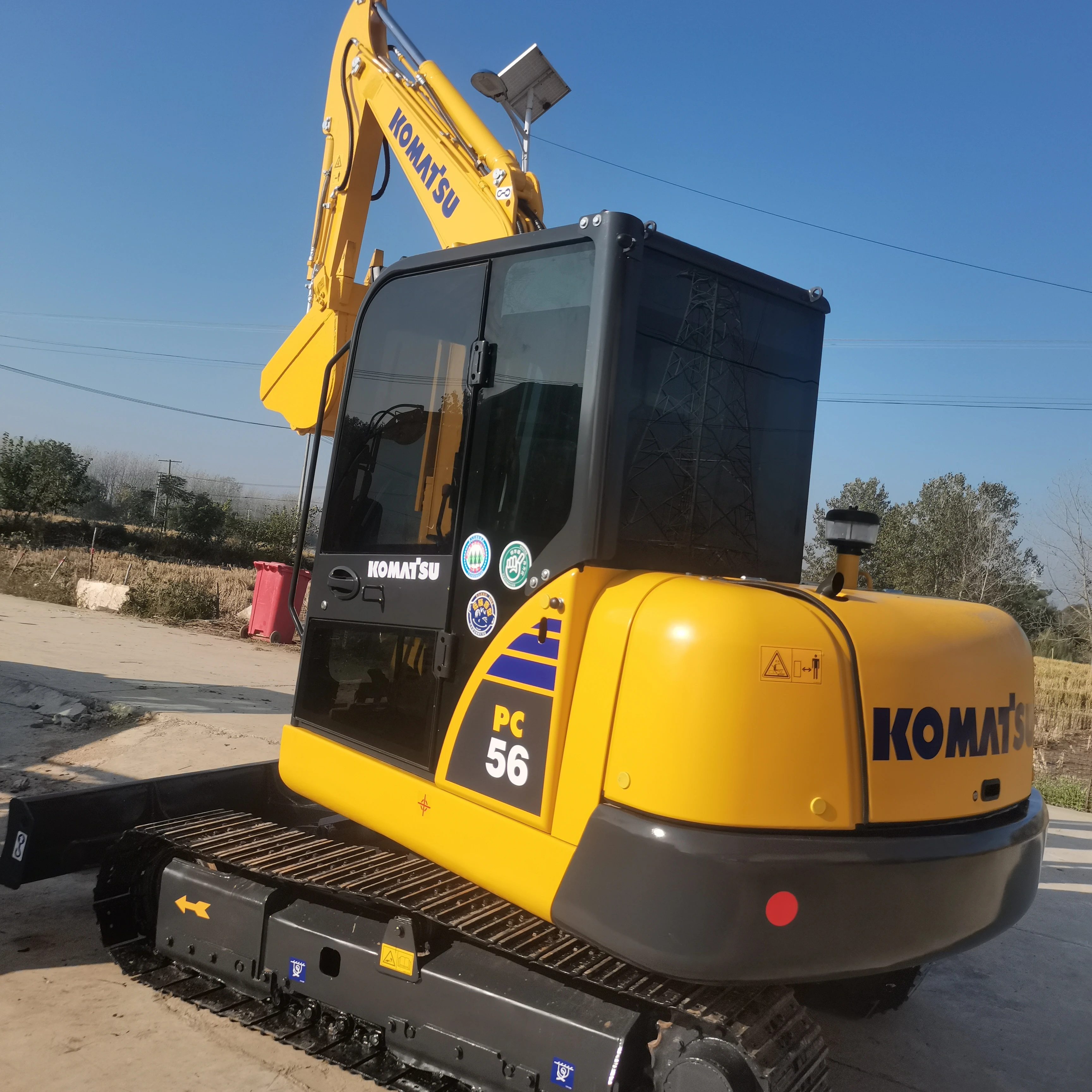 Мини-экскаватор оригинальный PC56-7 Komatsu японский двигатель используется PC56 строительная экскаваторная машина по низкой цене