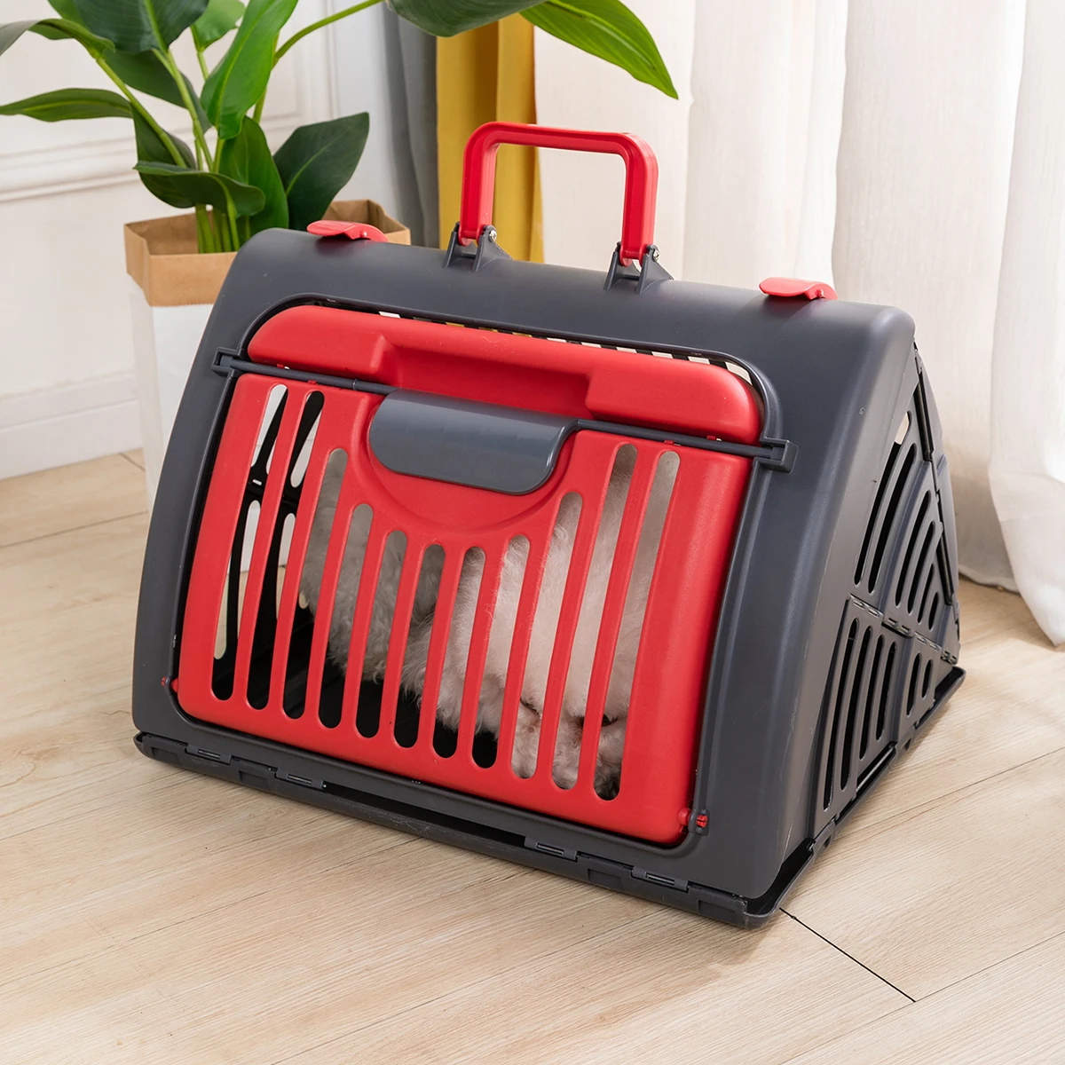 Factory Supply Hot Sale Lightweight Durable Pet Transport Ventilated Easy Cleaning Plastic Pet Carrier Cage
