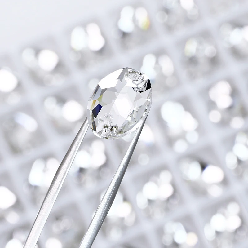 Разноразмерные кристаллы K5, 18*13 мм