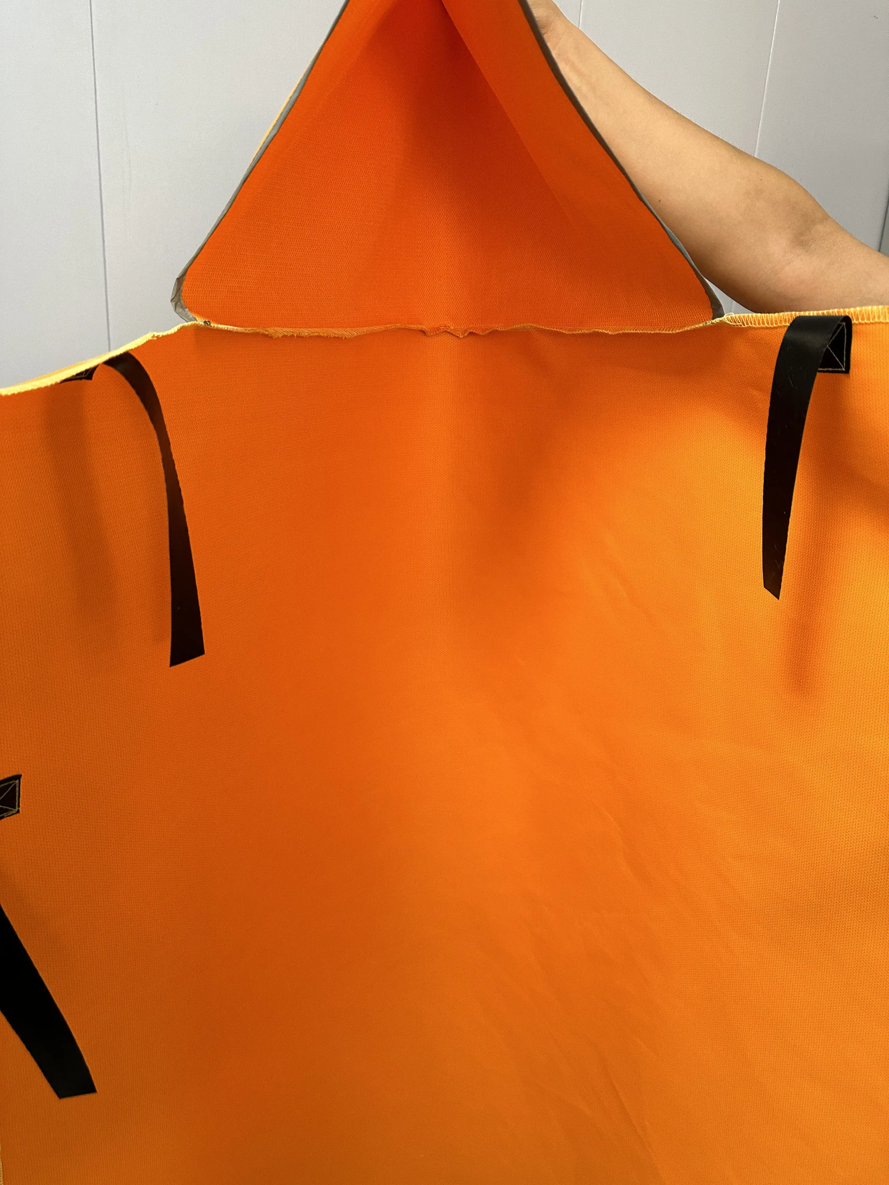 China Manufacturer Factory Price Electric Vehicle Silicone Fire Blanket With Cap