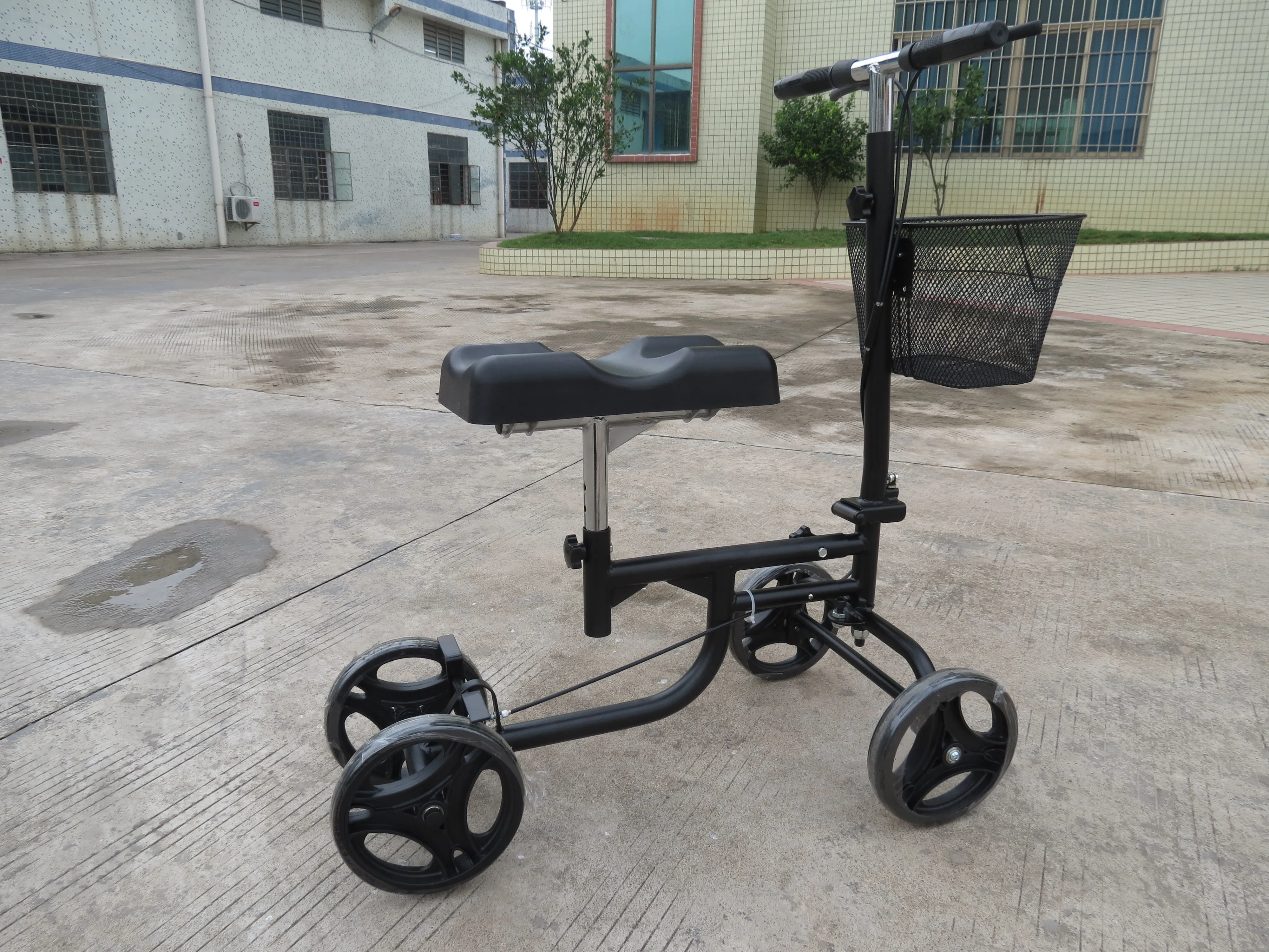Chinese Good quality steel  Knee Walker