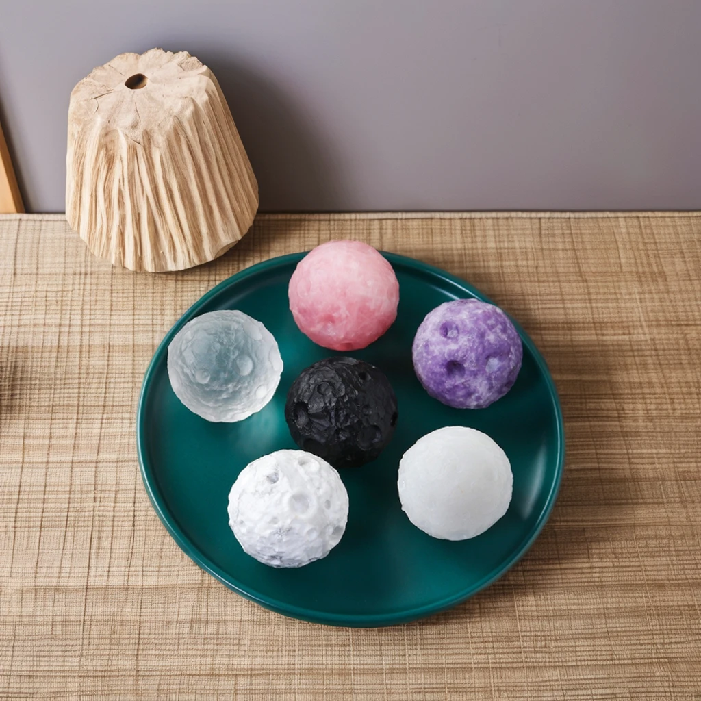 Wholesale Factory Price Hot Sale Natural Healing Quartz Crystal Moon Ball Sphere Carved for Decorative Souvenir or Gift Use