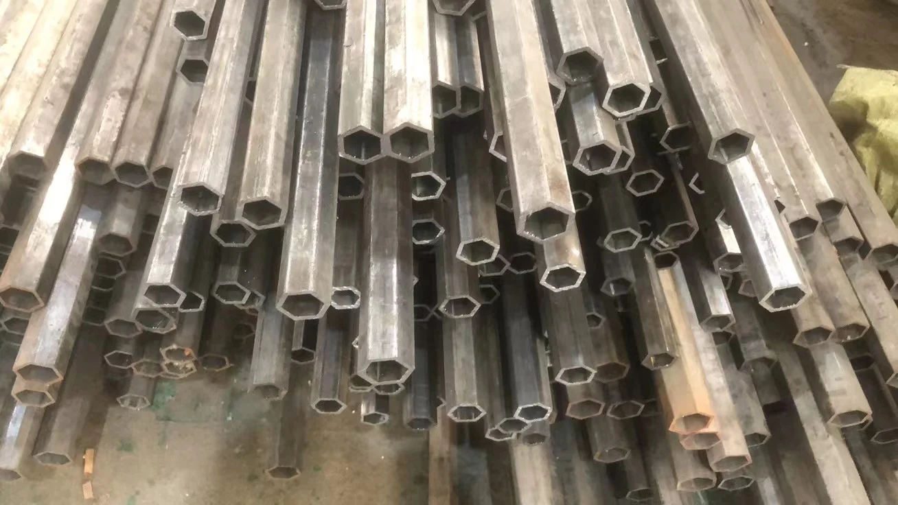 Q235B Galvanized Steel Pipe /S235jr Hot-DIP Galvanized Processing Galvanized Pipe