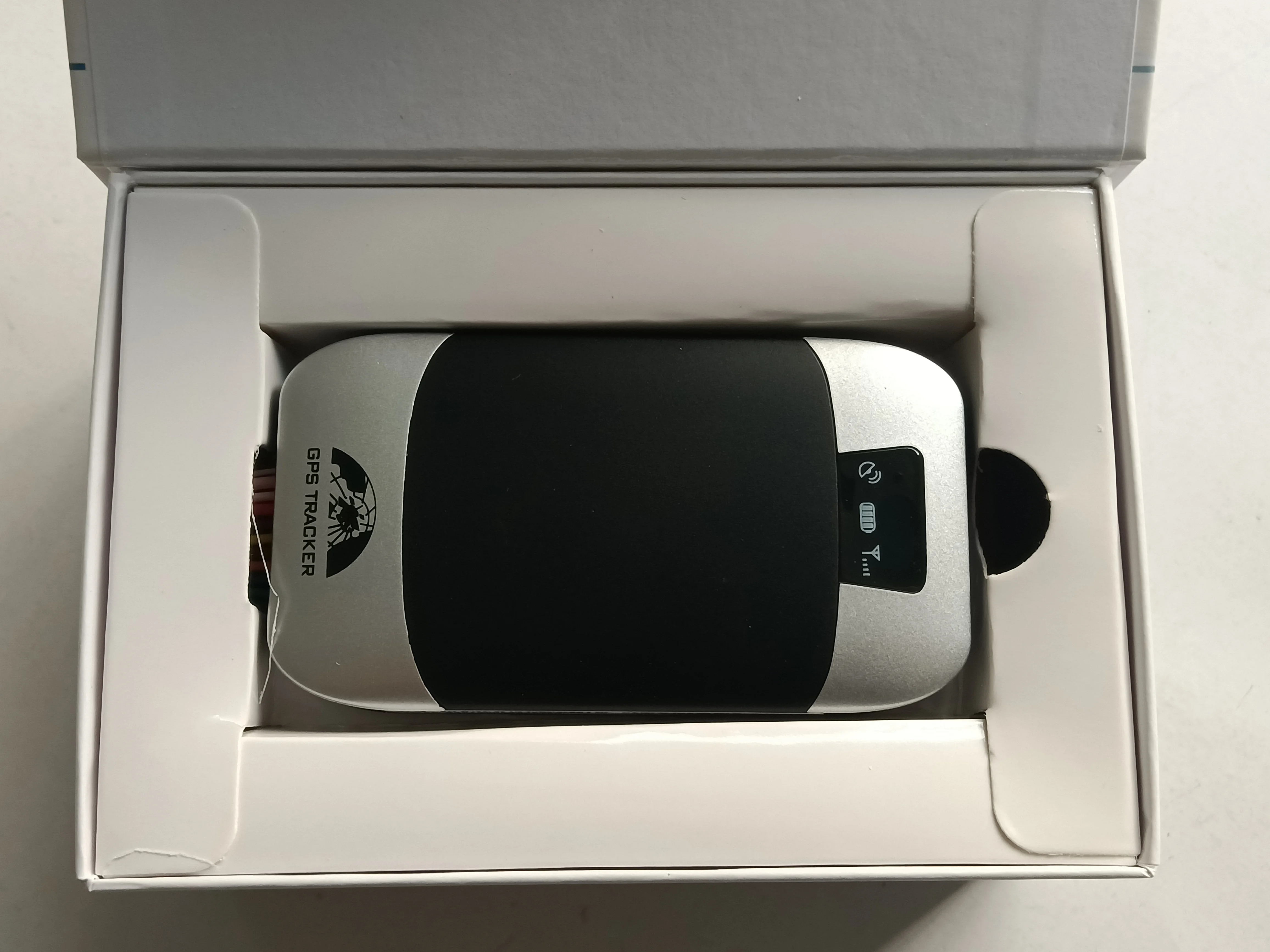 High Quality 303F Gsm 2G Real Time Free Platform Coban Car Motorcycle Safe Vehicle Gps Tracking Device Locator Gps Tracker