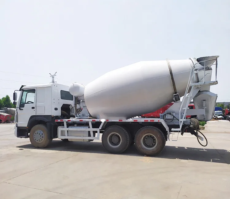 
Used Competitive Price Sinotruk HOWO 6*4 Cement Mini Truck Concrete Mixer 