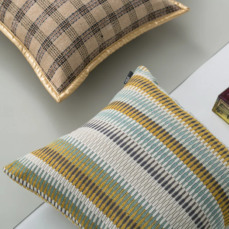 Good Look Stock custom Cushion 100% Polyester Decorative Sofa Cushion Pillow