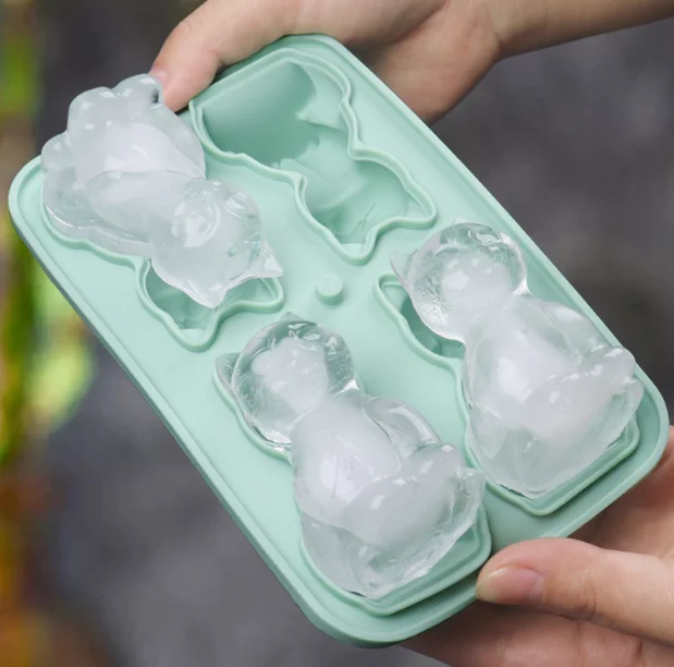 Silicone ice cube tray Reusable Cute 3D cat shape 4 cavity creative ice mold silicone ice maker for summer party