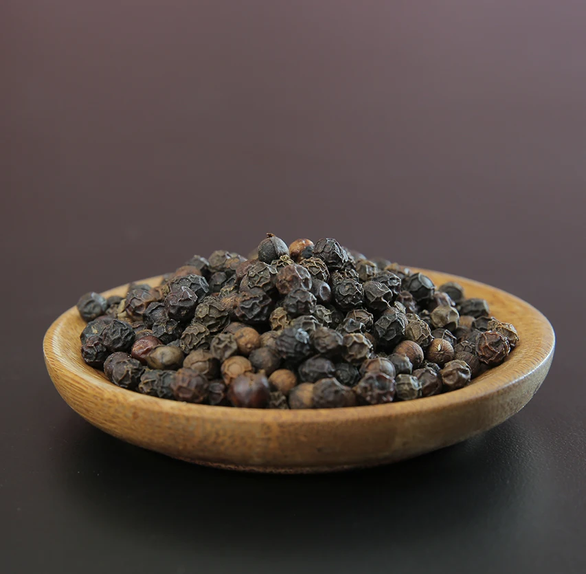 
China Black Pepper with High Quality 