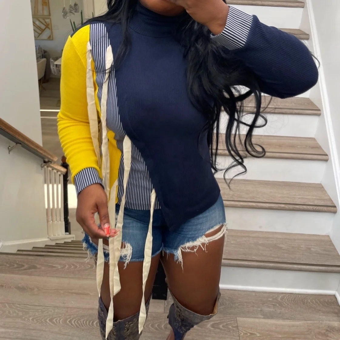 Женские блузки и топы с высоким воротником и бантом