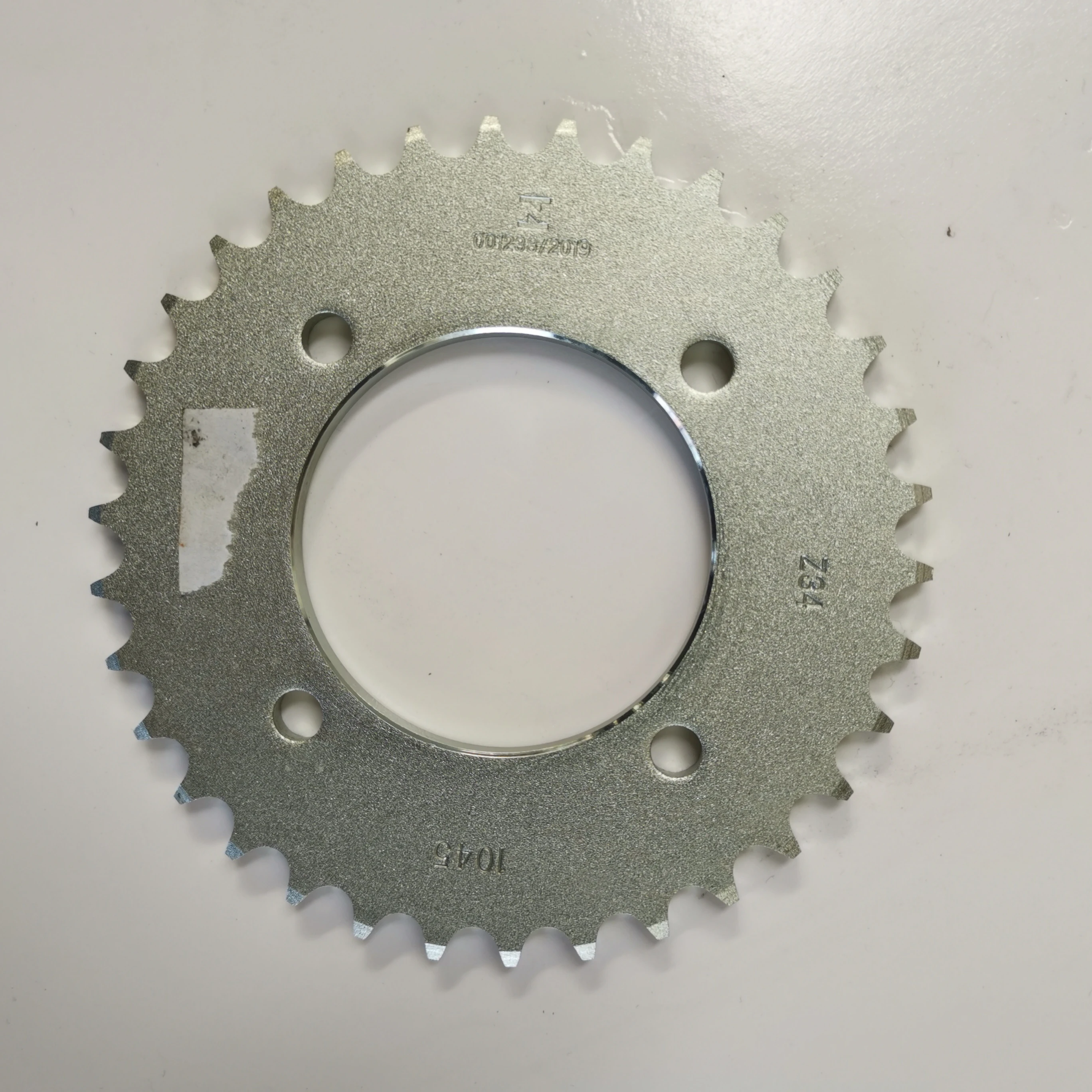 C 100 BIZ (13-15)  BIZ 100 (13-15)  BIZ 110i (16-18)  BIZ 125 (05-18) - 34T motorcycle sprocket and chain sets OEM logo package