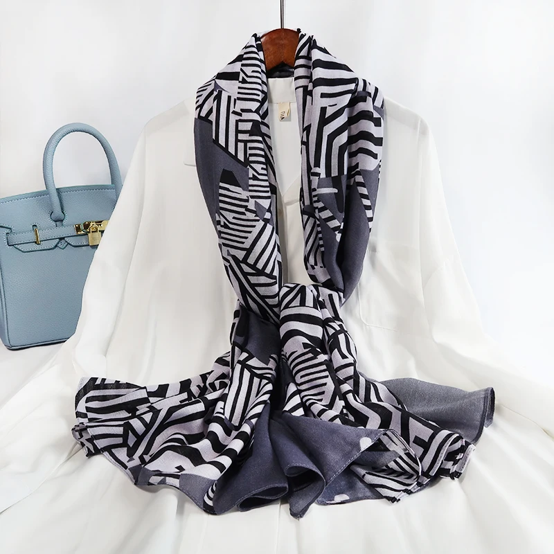 
China Supplier Quality Shawls Scarf For Women Winter Scarf Cotton Polyester Fiber Scarves 