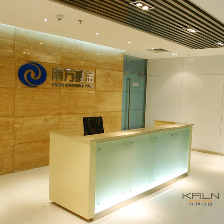 hot selling factory direct price customized green material solid wooden reception table office small lobby desk front counter