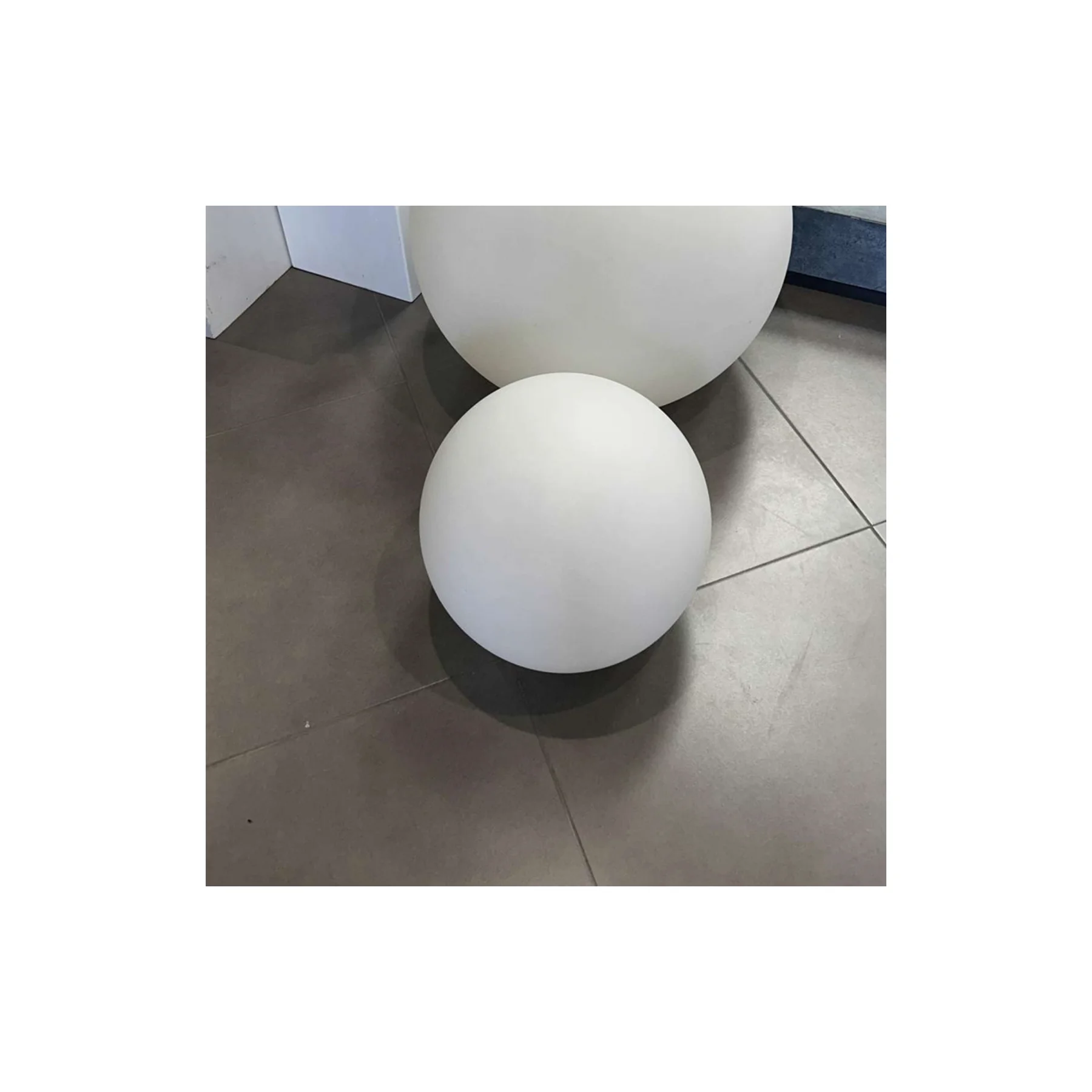 Great Quality Italian Design Sined Light Sphere With Integrated Solar Panel 50Cm For Wholesale
