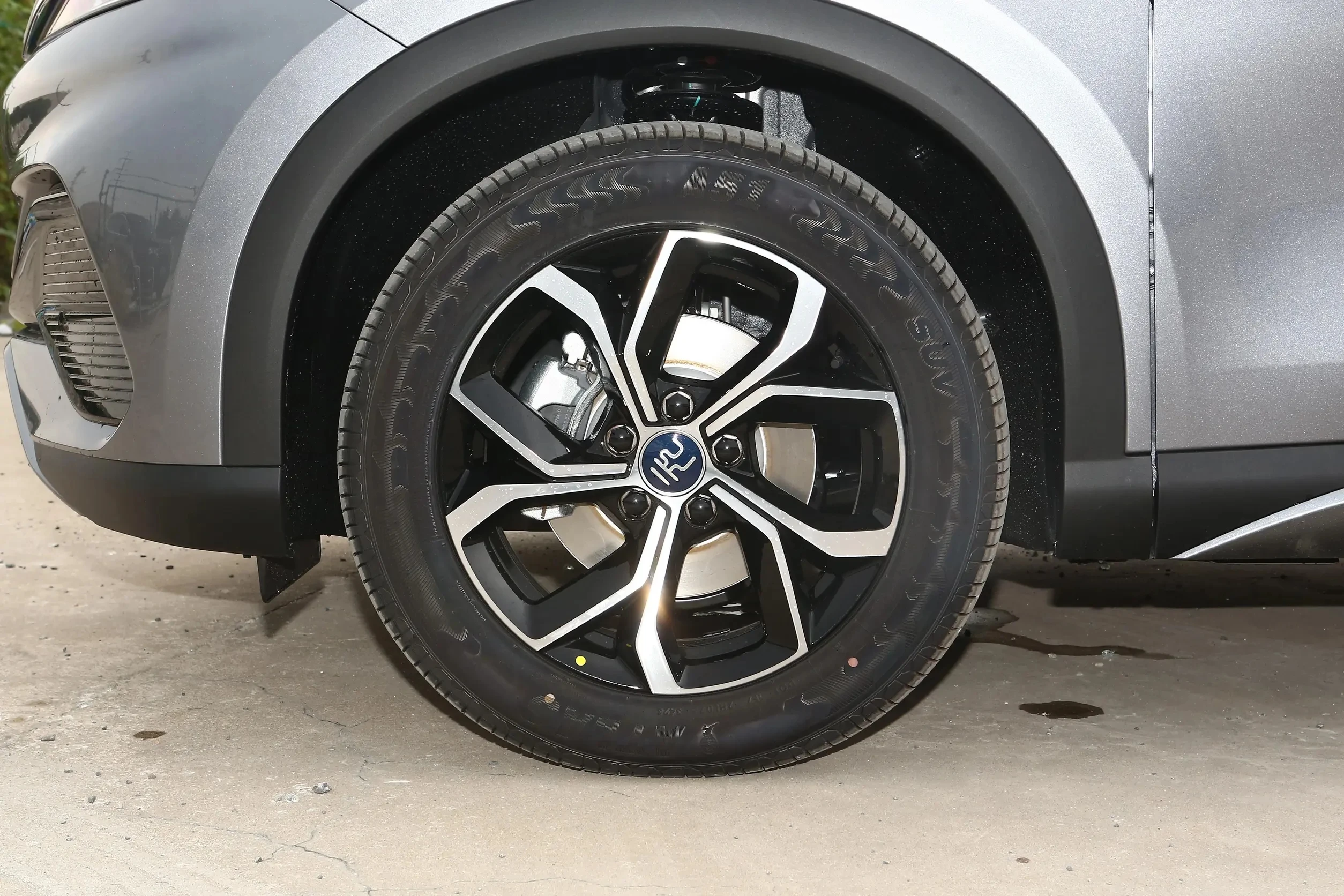 YK MOTORS BYD Yuan Plus 510KM Flagship Version Gary Color BYD Atto 3 fast delivery to Costa Rica
