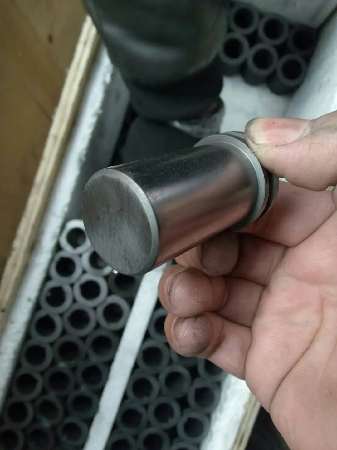 HIgh density high purity graphite crucible 0.5kg for gold melting crisol de grafito sliver, copper, iron, aluminum jewelry tools