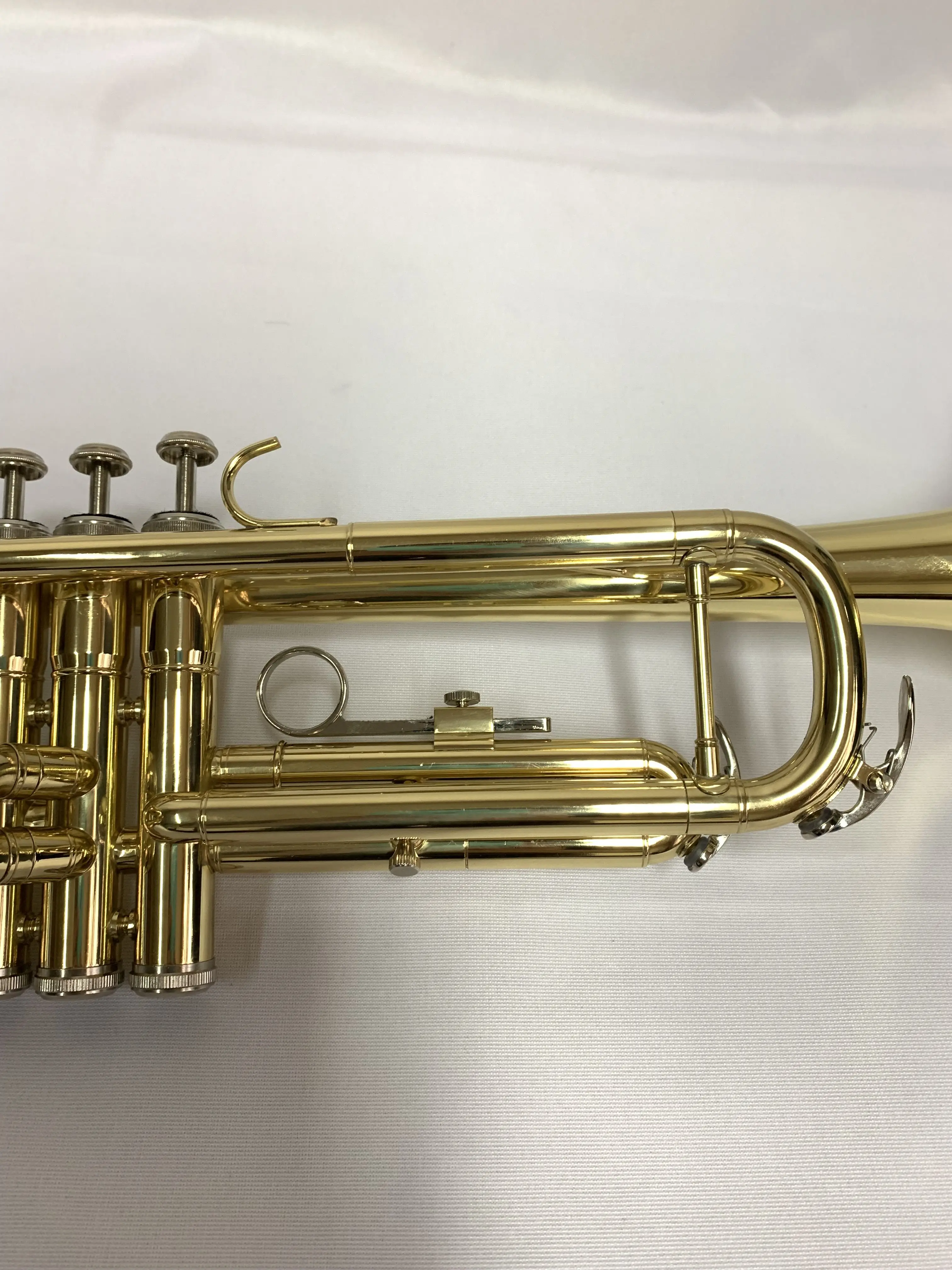 Creative Design Adjustable Brass Gold Lacquer Musical Instrument Trumpet