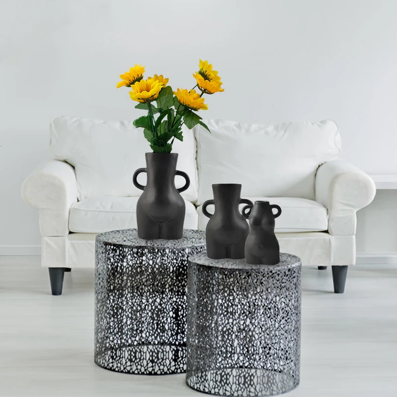 Redeco 2022 High quality Ceramic Body Vase White Matte Human Matte Vase Small Ceramic Body Vase For Home Decor