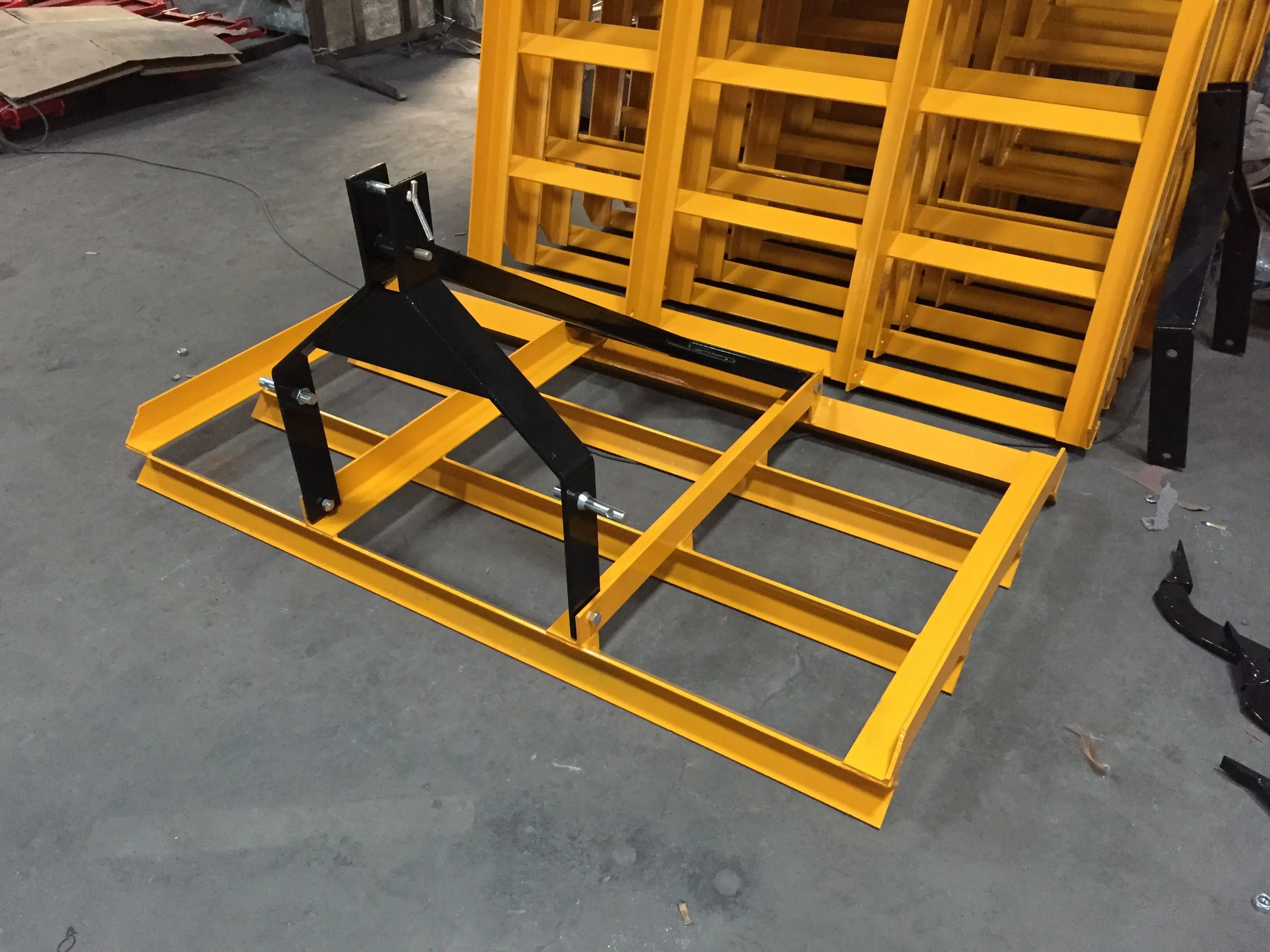 3point farm land leveler for tractors attachments; tractor rear frame levelling bar