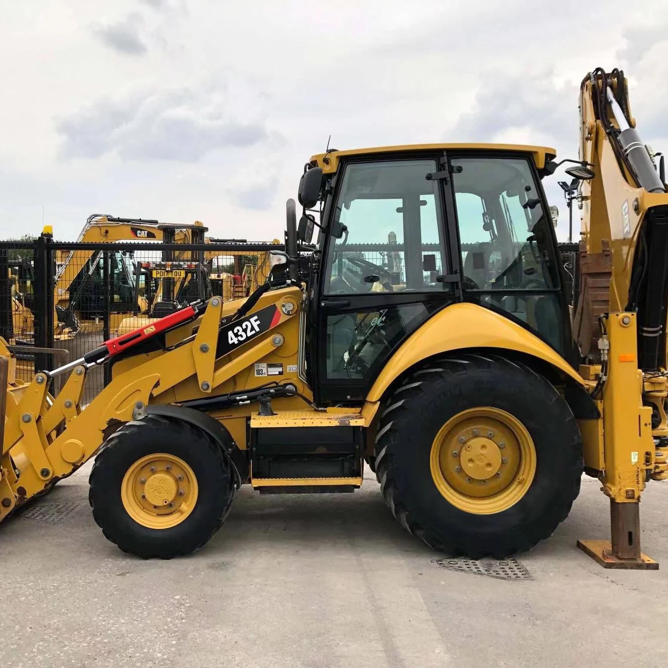 strong condition used Cat 432F 416E 420D 420F backhoe loader Caterpillar 432F 430F 420F backhoe tractor