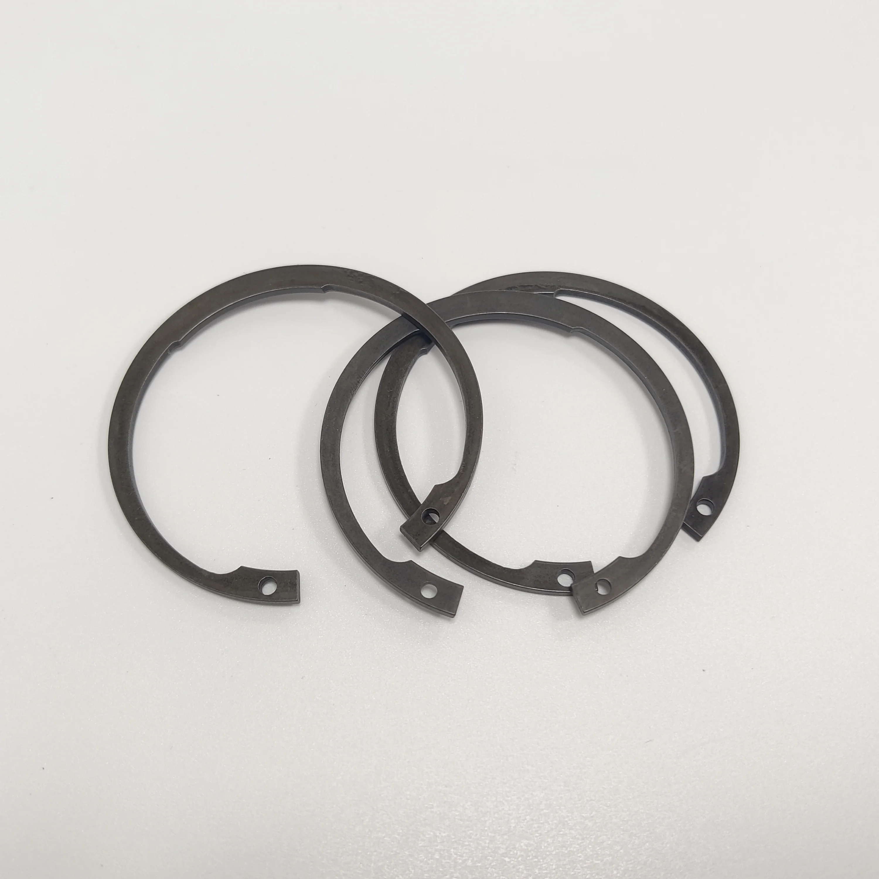 din 472 B type internal circlip 24mm  (DIN472 )