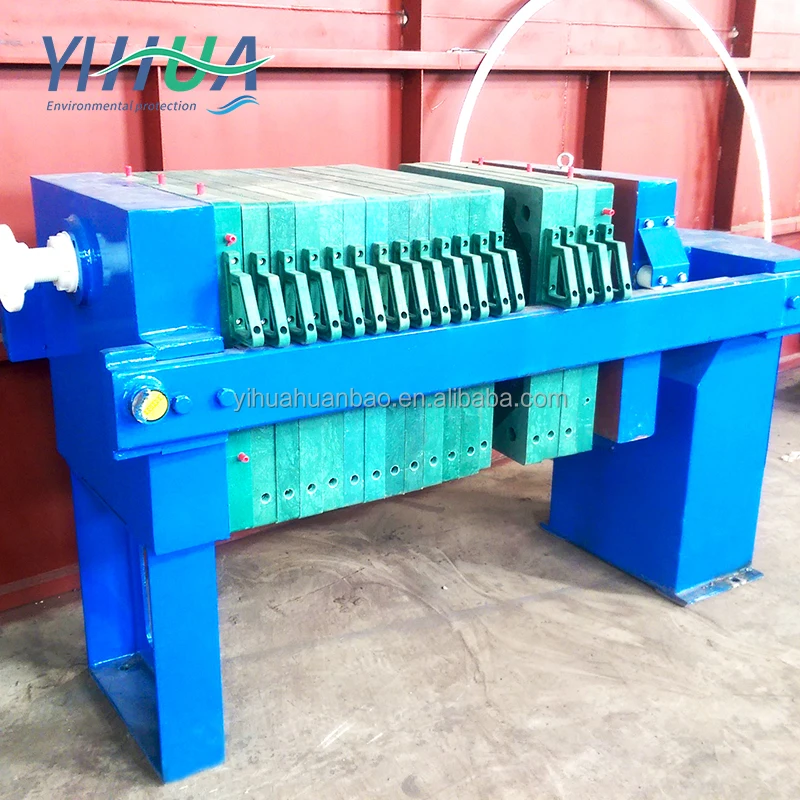 The price of sludge removal and dehydration equipment of automatic plate and frame filter press is low