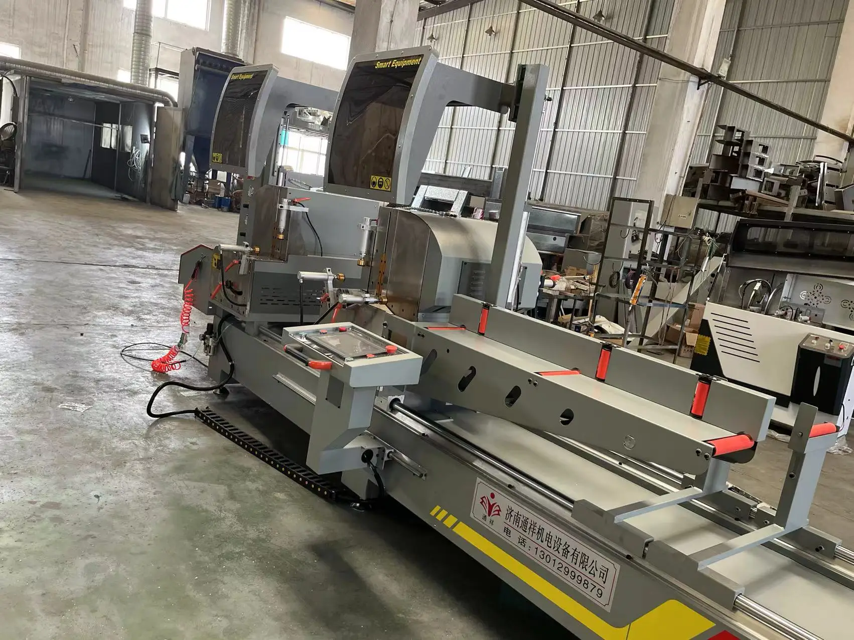 Double-Headed CNC Aluminium Windows Doors Cutting Machine New Model Mitre Saw PVC UPVC Manufacturing Plant Motor PLC Engine Used