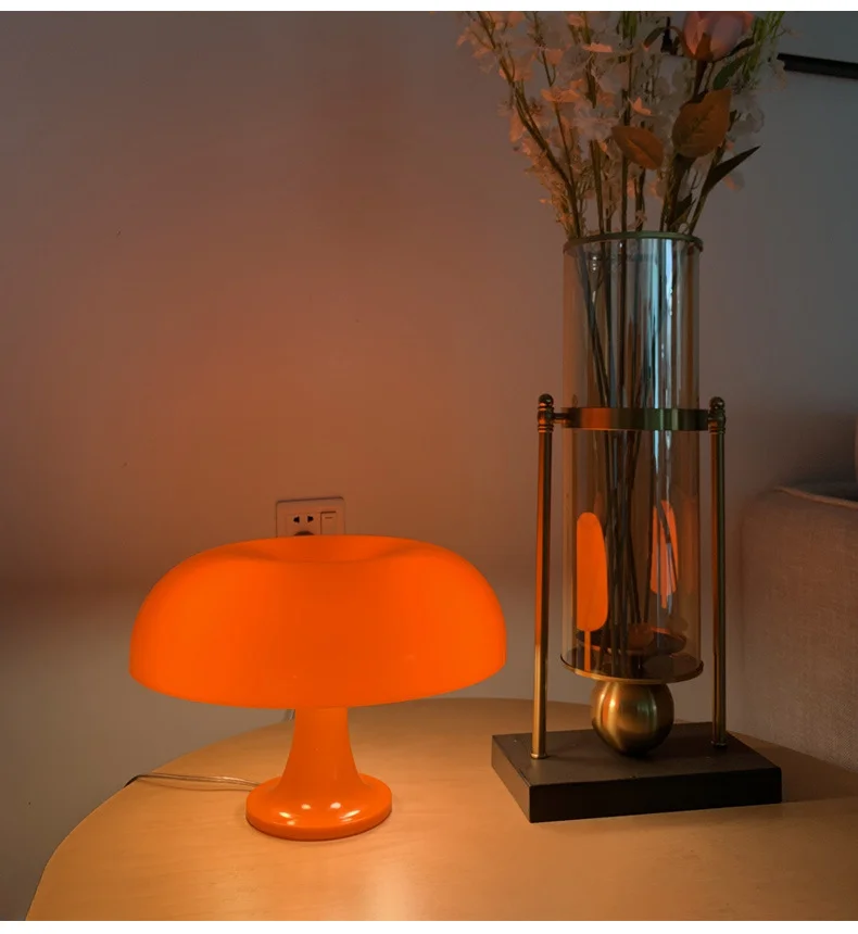 Type-c  Orange color  Acrylic high light orange/white  mushroom lamp colorful night light