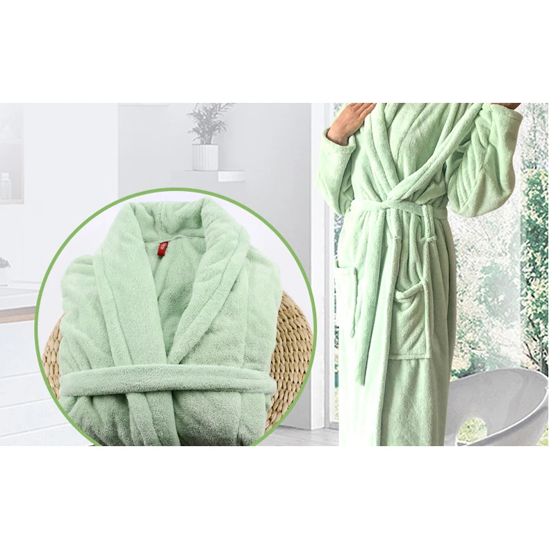 100% Chinese custom-made fluffy bathrobe made of cotton in various colors and sizes