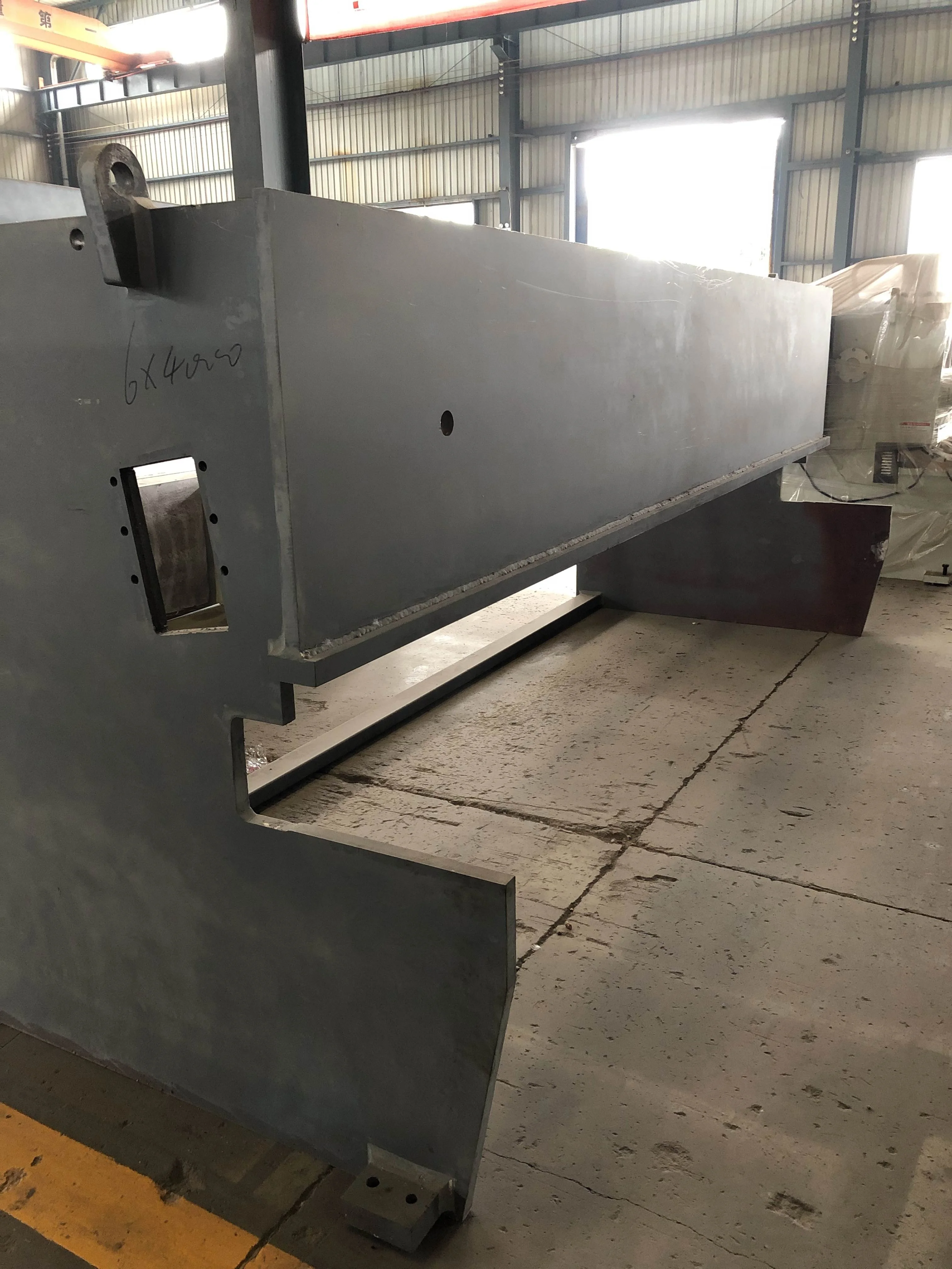 NEW And Used Second hand Shearing Machine, Hydraulic Driving, Easy Operation With Conveyor