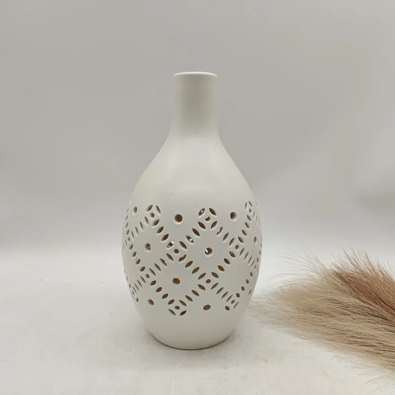 Modern Nordic Simple White Japanese Zen Coarse Pottery Ware Handmade Ceramic Vases for Flower Arrangement Wedding Decoration