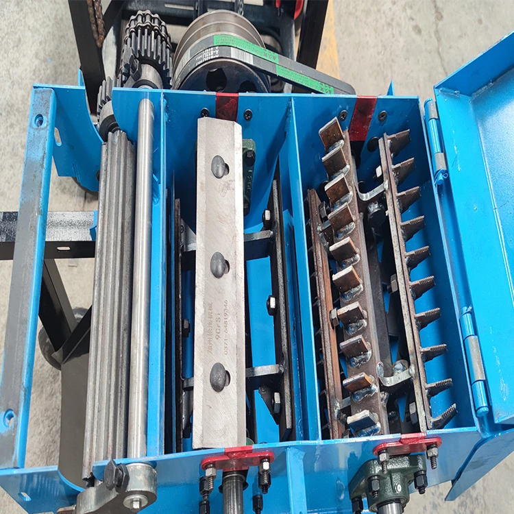Ensiling grass shredder Grass chopping machine hay kneading crusher