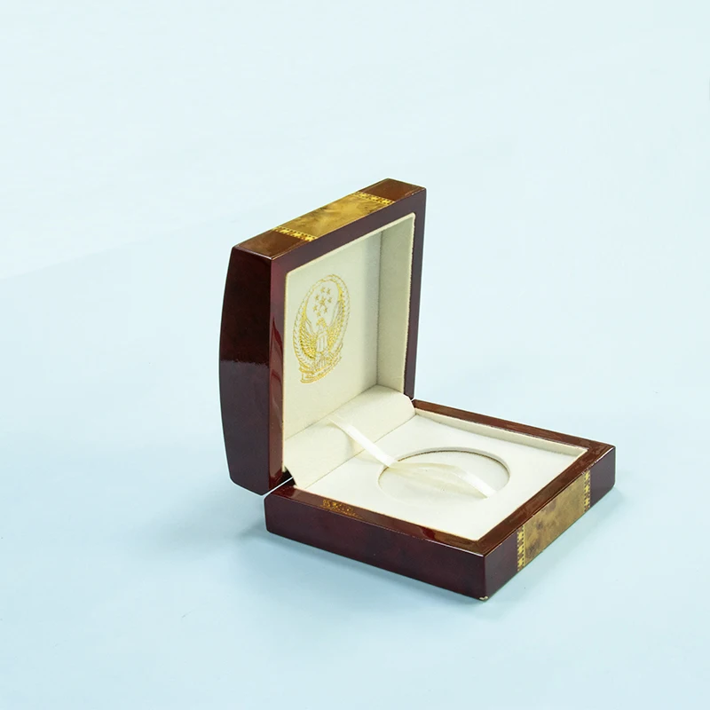 Элегантная и роскошная деревянная коробка с индивидуальным логотипом, перерабатываемая памятная коробка для монет, коробка для хранения монет