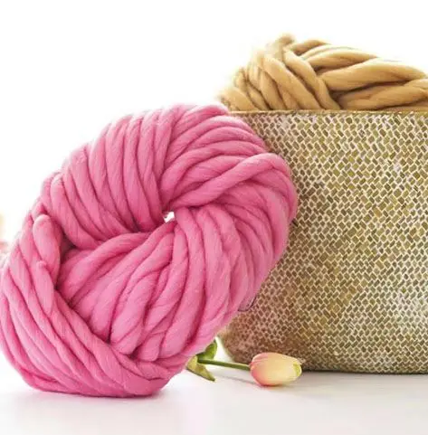 Nuanlu  Chunky Chenille Yarn Giant Arm Knitted Blanket Soft Baby Yarn multicolor In Stock