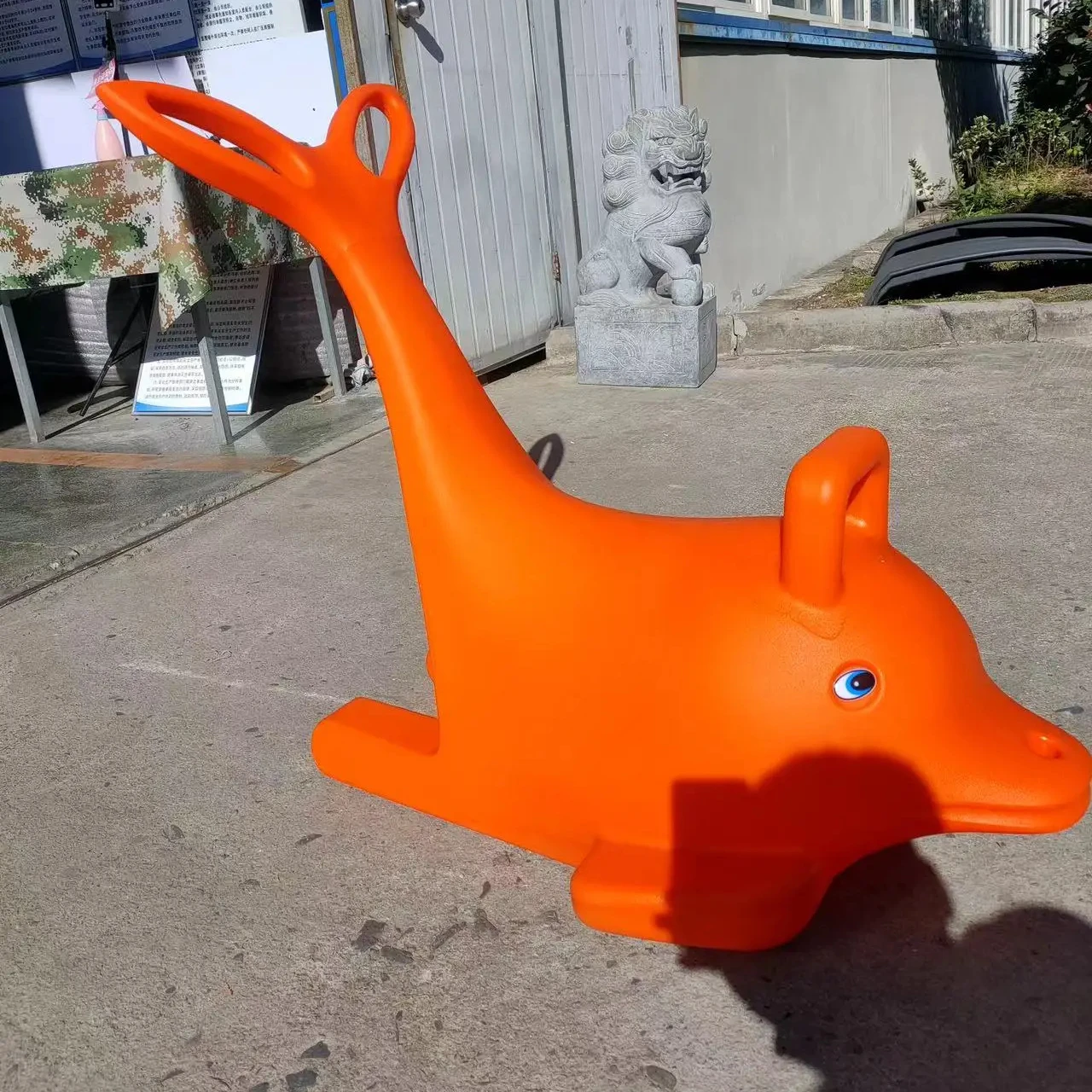 wear-proof cold-resistant ice Skating assistant animals dolphin ice skates aids