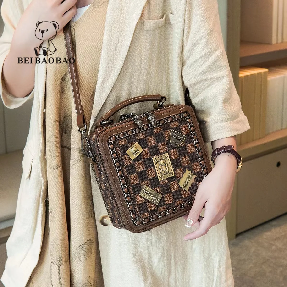 factory hot Summer new High quality vintage square Bucket Bag PU Printed Wide shoulder strap Designer brand women crossbody Bag